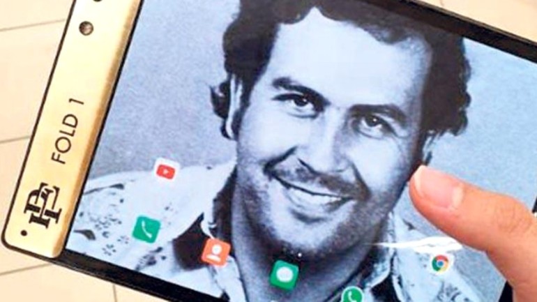 Uyuşturucu baronu Pablo Escobar’ın kardeşi 350 dolarlık akıllı telefonunu piyasaya sürdü