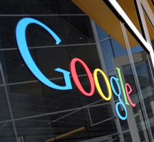 Google’ın akıllı saati beklenenden önce piyasada olabilir