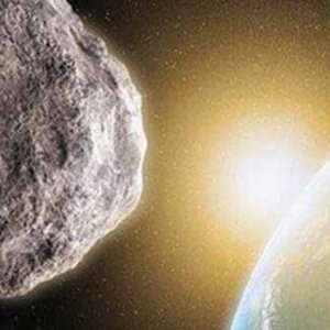 Asteroid dünyayı teğet geçecek