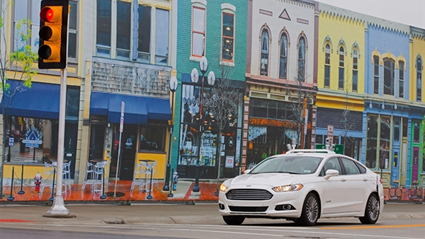 Ford, otonom araçlarını özel bir şehirde test ediyor