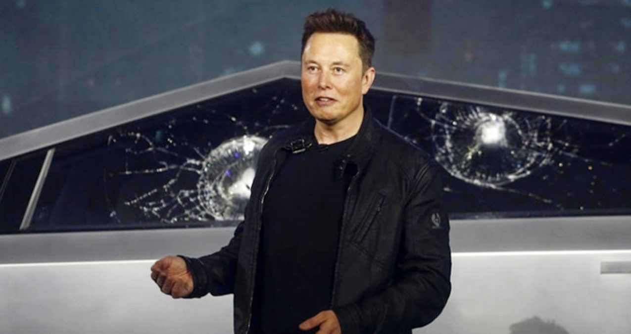 Elon Musk’ın ‘Kırılmaz’ dediği zıhlı cam ilk denemede paramparça oldu